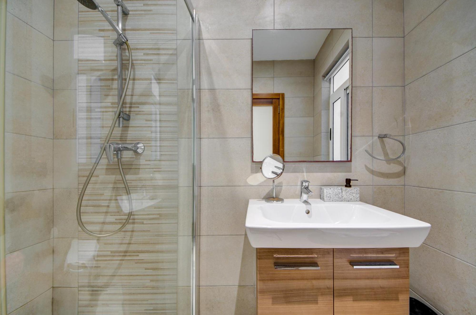 Top Floor Apt With Common Pool Close To All Amenities San Pawl il-Baħar Eksteriør bilde