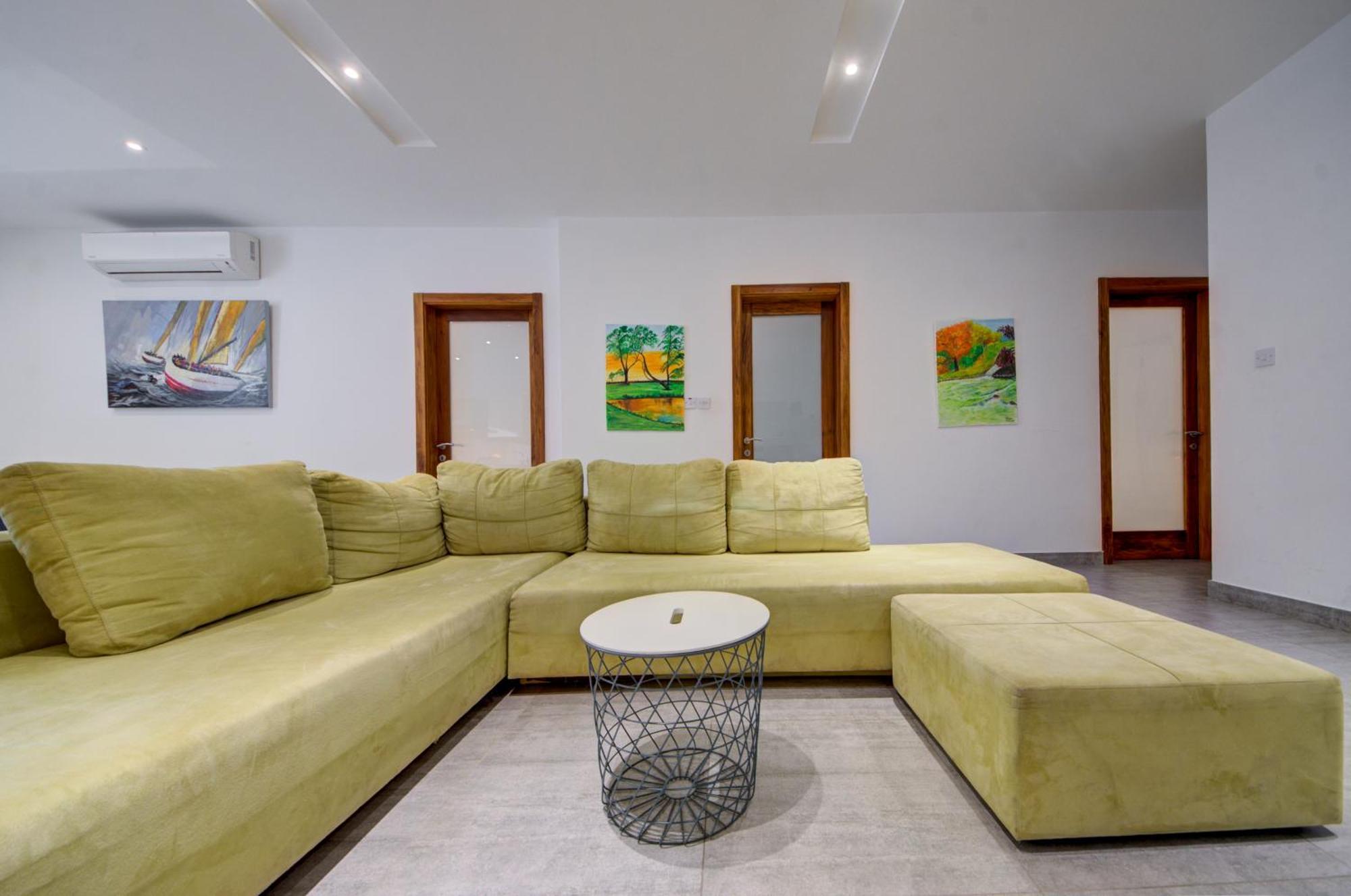 Top Floor Apt With Common Pool Close To All Amenities San Pawl il-Baħar Eksteriør bilde